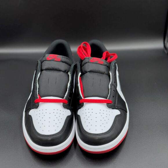 Jordan 1 Retro Low OG Black Toe (2023) - Picture 3 of 5